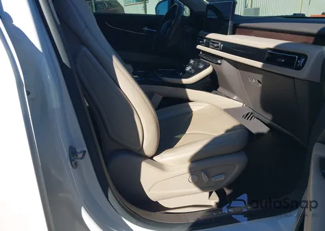 2022 Lincoln Nautilus Reserve z USA, uszkodzony, nr VIN 2LMPJ8K93NBL06069